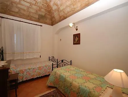Splendida Villetta Tra Gli Ulivi, Al Mare 度假居 *