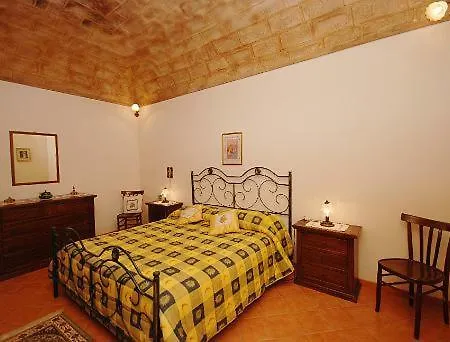 Splendida Villetta Tra Gli Ulivi, Al Mare 度假居 *